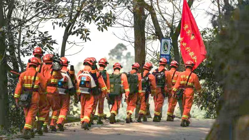 “五四”我在岗，青春不打烊——宜宾市森林火灾专业扑救队防火行动进行时