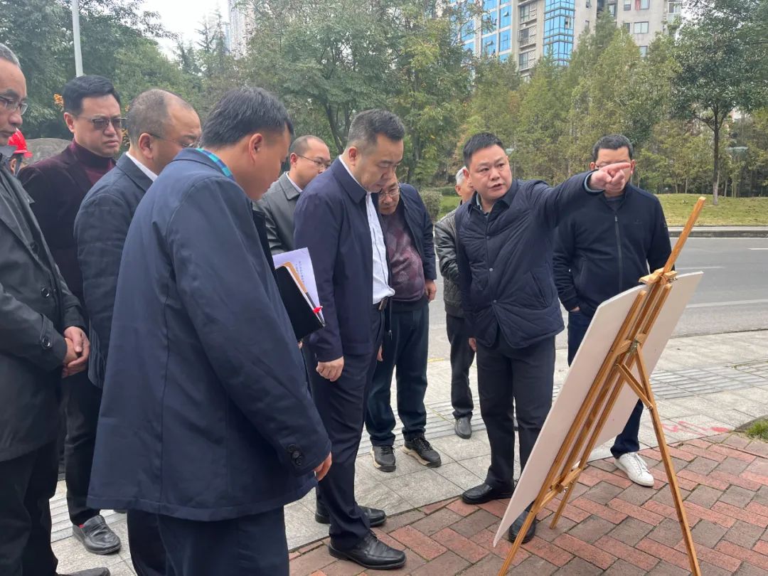 遂宁市住房城乡建设局调研督导通德大桥缓堵保畅项目（上跨引桥）、通德大桥桥面改造项目建设工作
