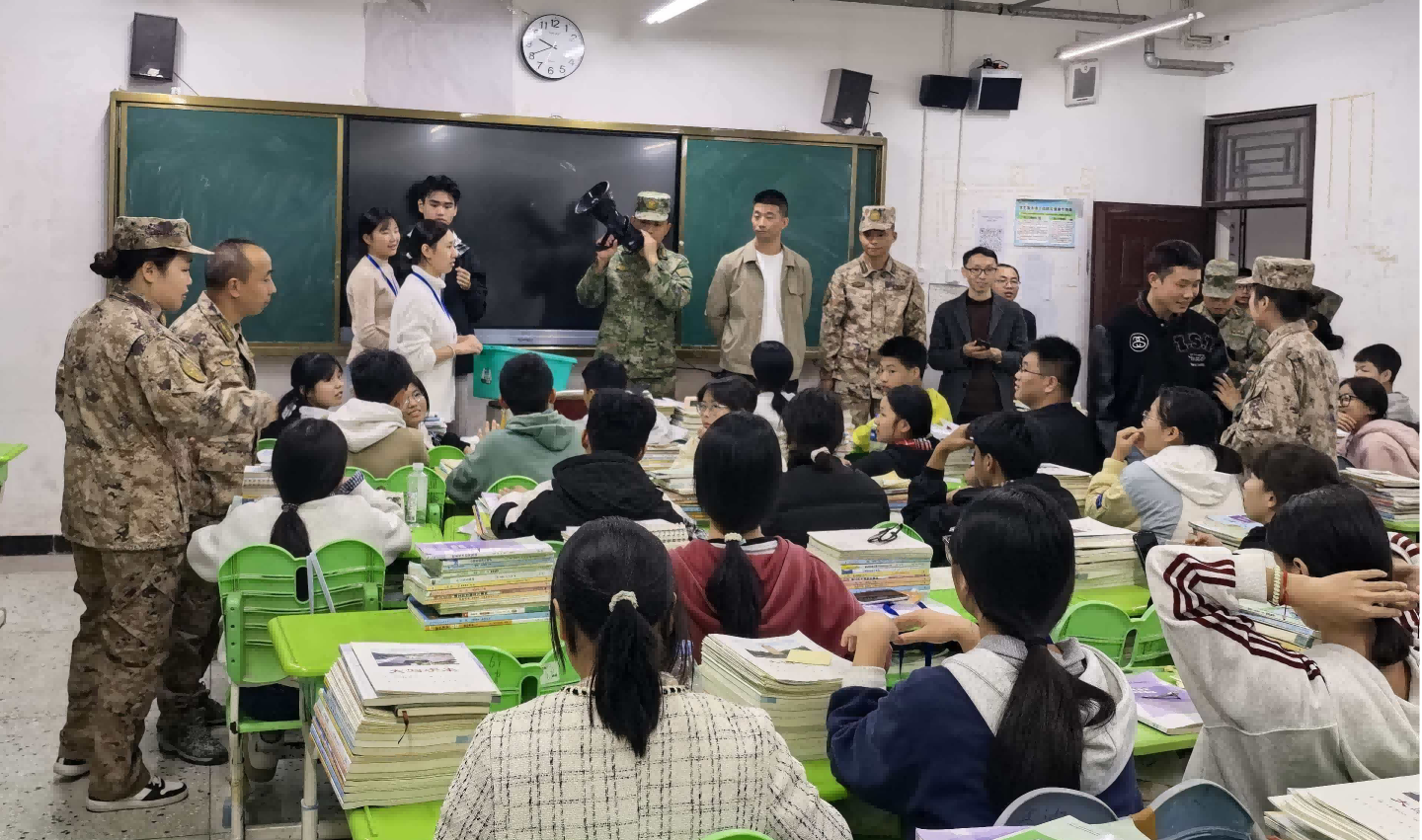 ְרϢרҵǱרΪץ֣ǼְУں