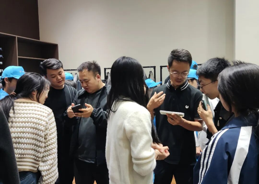 ϽְҵѧߵĿáҵ ѧ봥