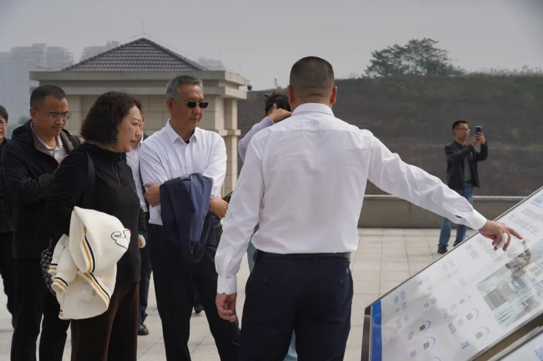 交流互鉴 共谋发展——毕节市职业教育考察团到南溪职校考察交流