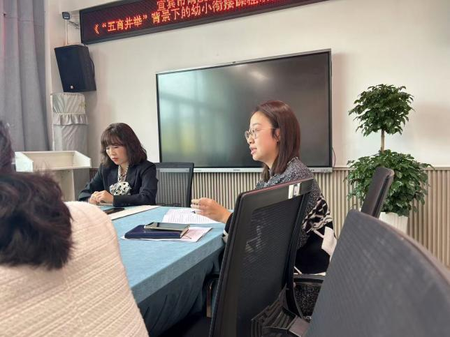 ۽ں ̽ν·˱Ϫ׶԰ٿ١µСνӿγо⹤ƽ