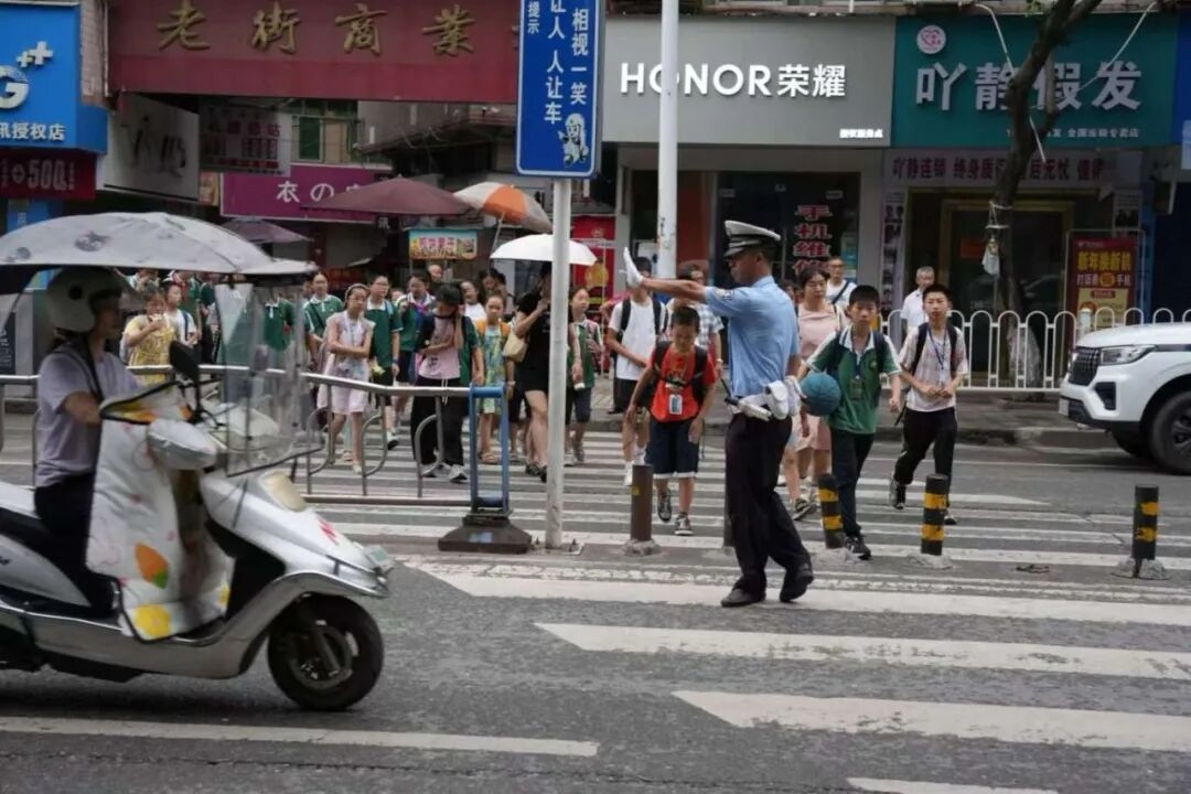 道路通行效率提升25%,广安华蓥市是怎么做的?