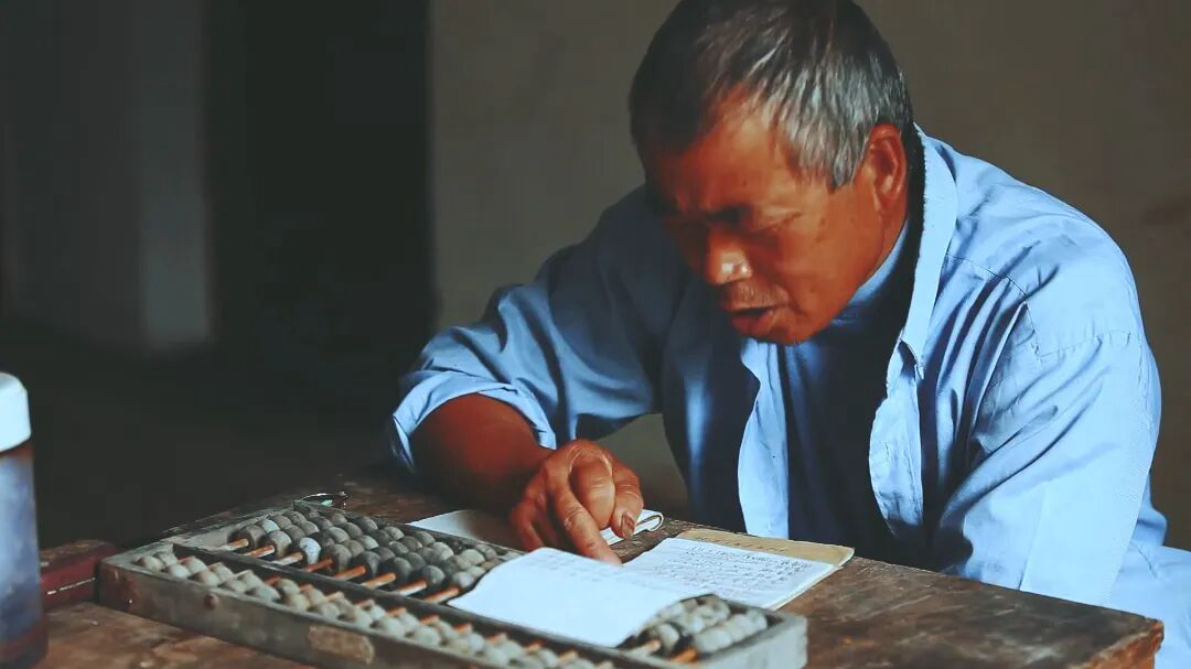 “四川好人”余兴贵:15年还清欠款近20万元