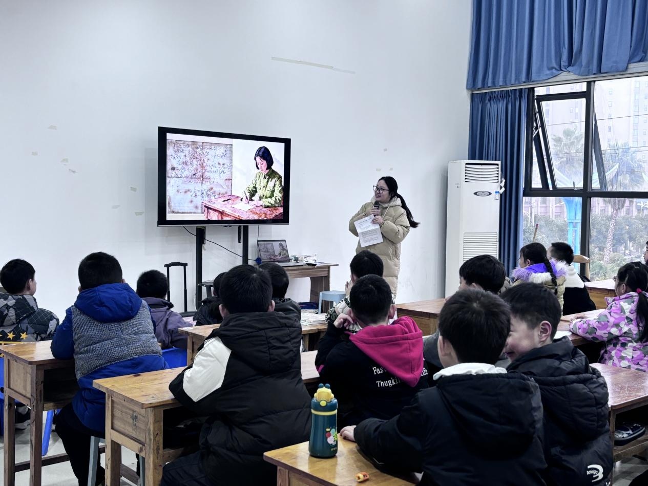 ��Դ���������ڿ��á���չ��СС�й��ġ���������